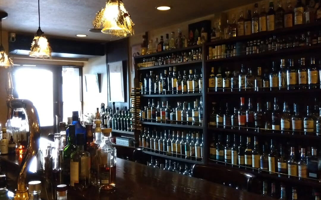 Bar Slainge（バースランジ）、日曜日は16:00オ