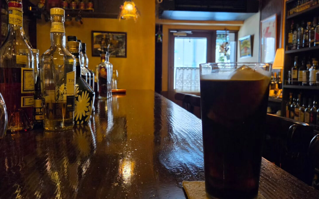 錦糸町駅の北口から徒歩3分の場所にあるバー スランジ Bar